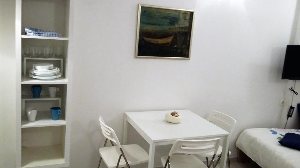Apartma Mery Piran Bagian luar foto